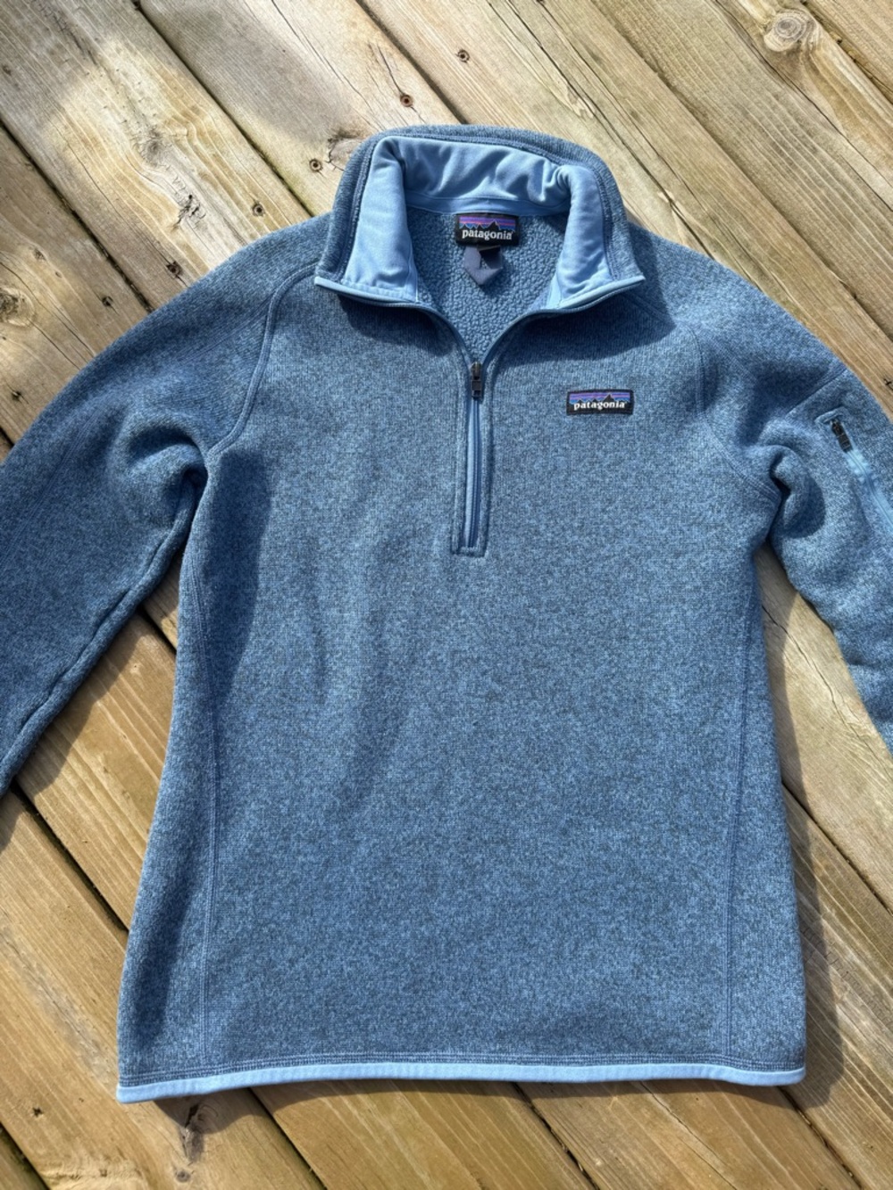 Women’s Blue Patagonia Quarter-Zip - Size Medium
